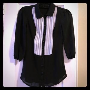 Guess Tuxedo Style Blouse
